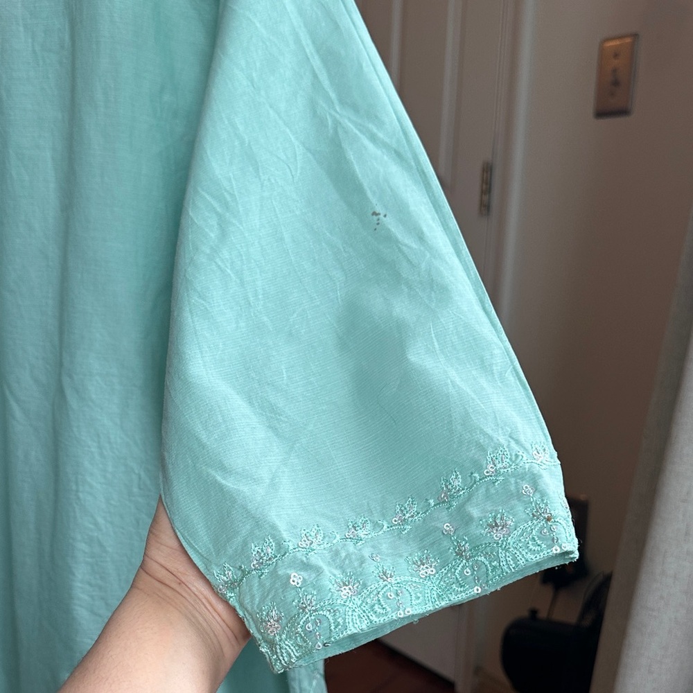 Classic Embroidered Women Kurta in Mint Green - Picture 8 of 10